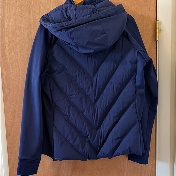 Athleta Inlet Deep Blue Quilted Jacket - Picture 3 of 9